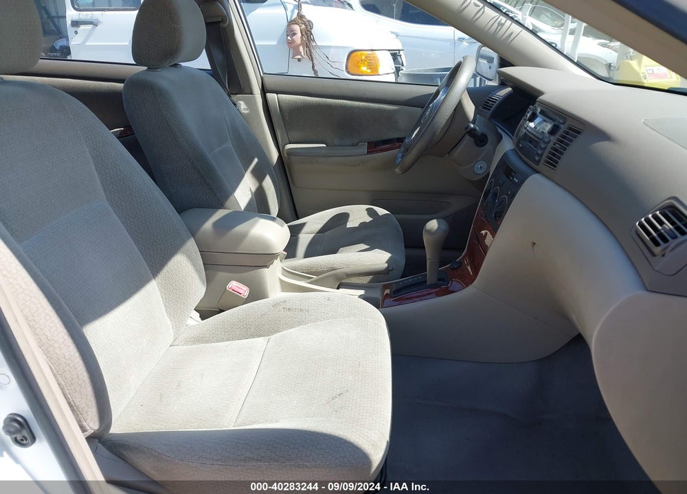 2004 TOYOTA COROLLA LE VIN: 1NXBR32E24Z324862