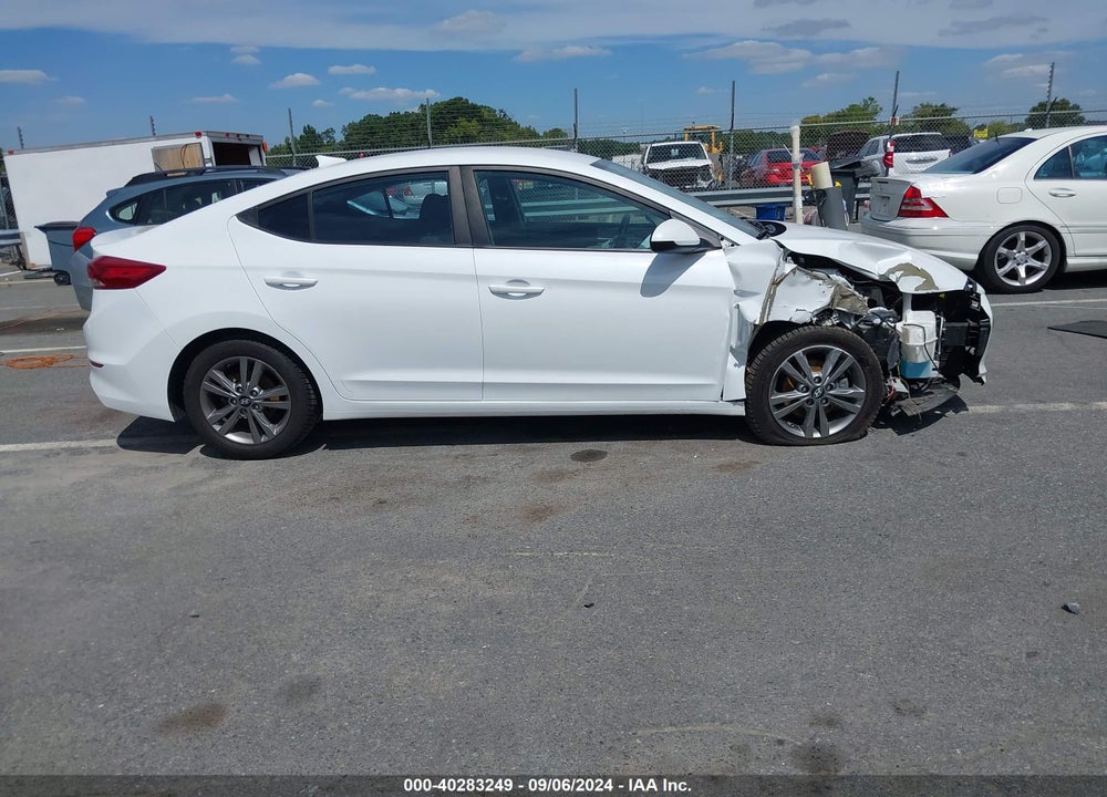2018 HYUNDAI ELANTRA SEL VIN: 5NPD84LF1JH234931