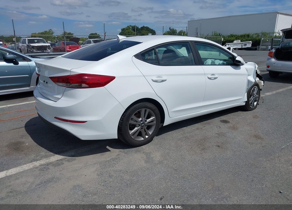 2018 HYUNDAI ELANTRA SEL VIN: 5NPD84LF1JH234931