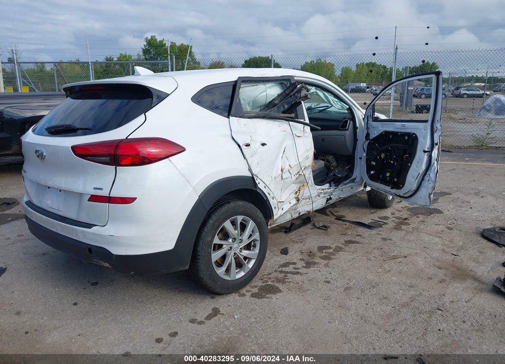 2019 HYUNDAI TUCSON SE VIN: KM8J2CA41KU912354