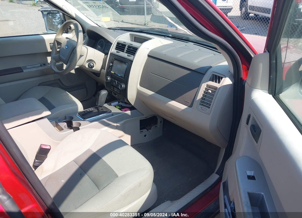 2008 FORD ESCAPE XLT VIN: 1FMCU93148KA83941