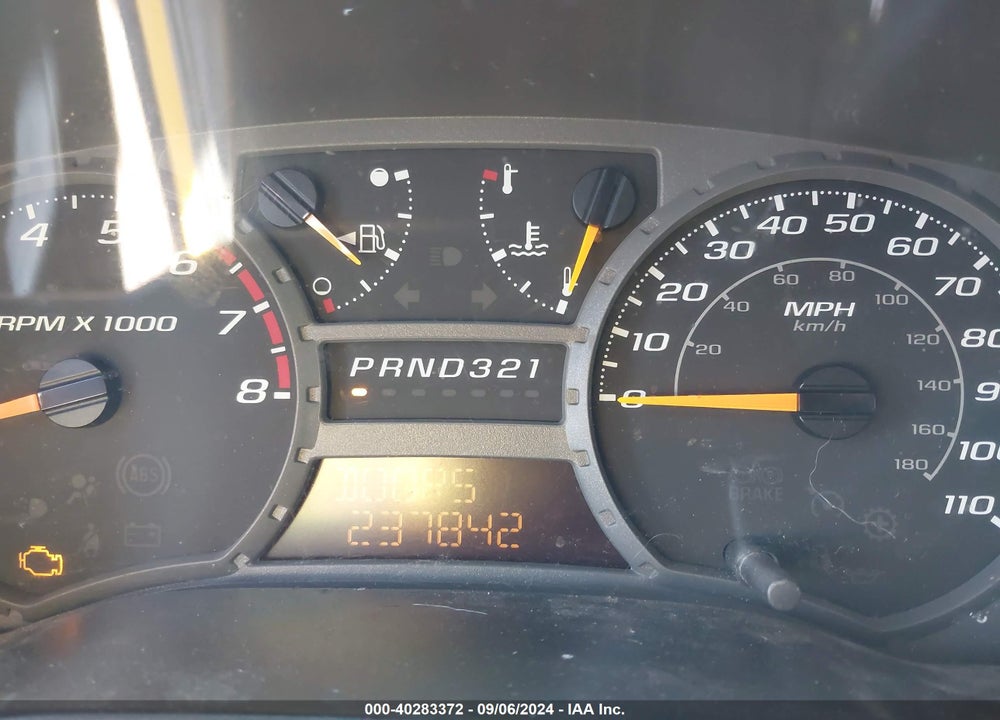 2004 CHEVROLET COLORADO LS VIN: 1GCDS136548199412