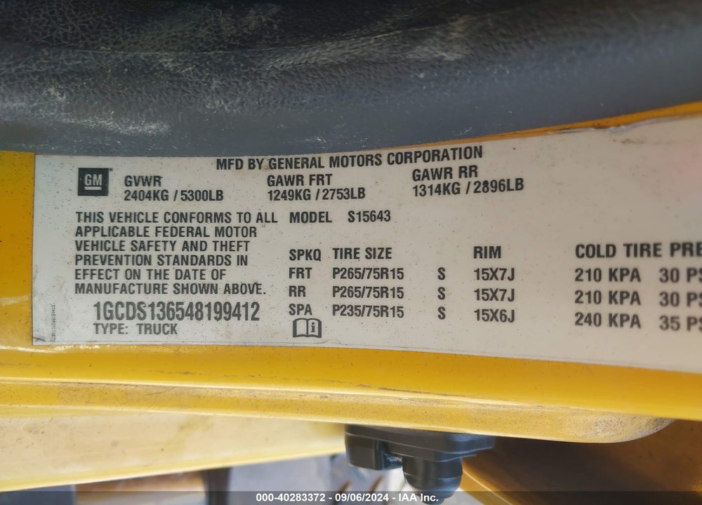 2004 CHEVROLET COLORADO LS VIN: 1GCDS136548199412