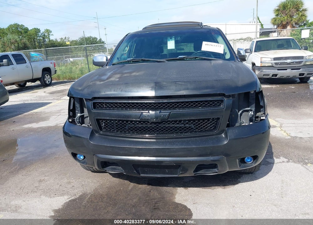 2007 CHEVROLET TAHOE LTZ VIN: 1GNFK13027R231825