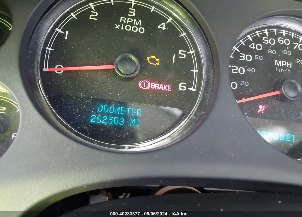2007 CHEVROLET TAHOE LTZ VIN: 1GNFK13027R231825