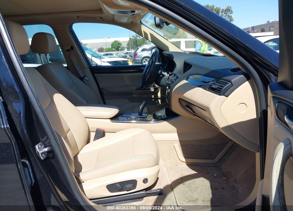 2013 BMW X3 XDRIVE28I VIN: 5UXWX9C54D0A28215