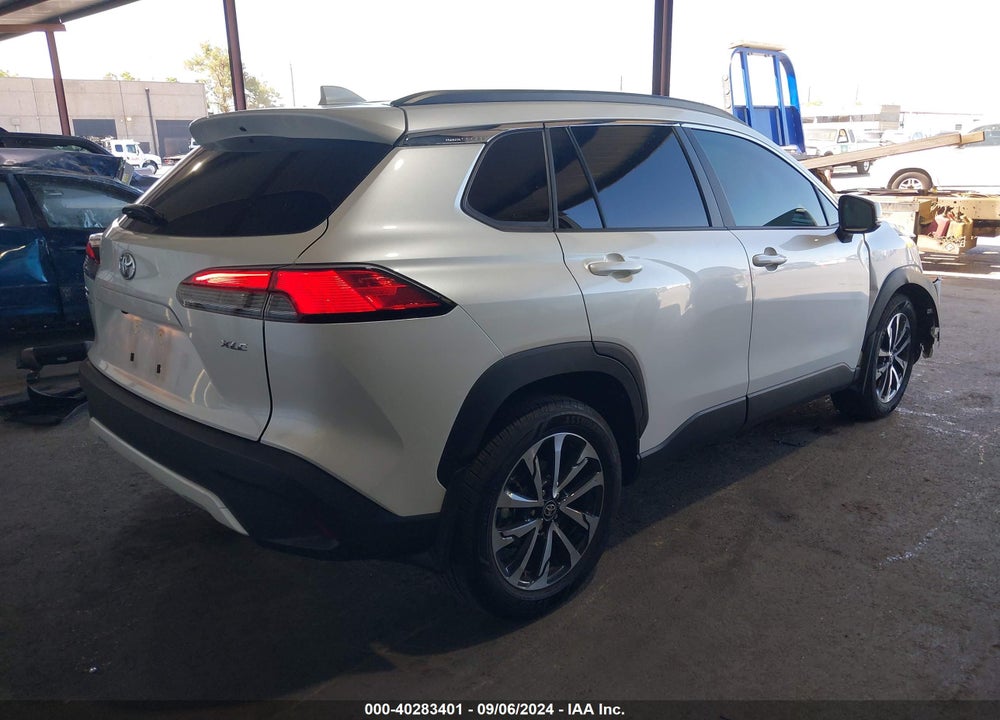 2023 TOYOTA COROLLA CROSS XLE VIN: 7MUDAAAG4PV072560