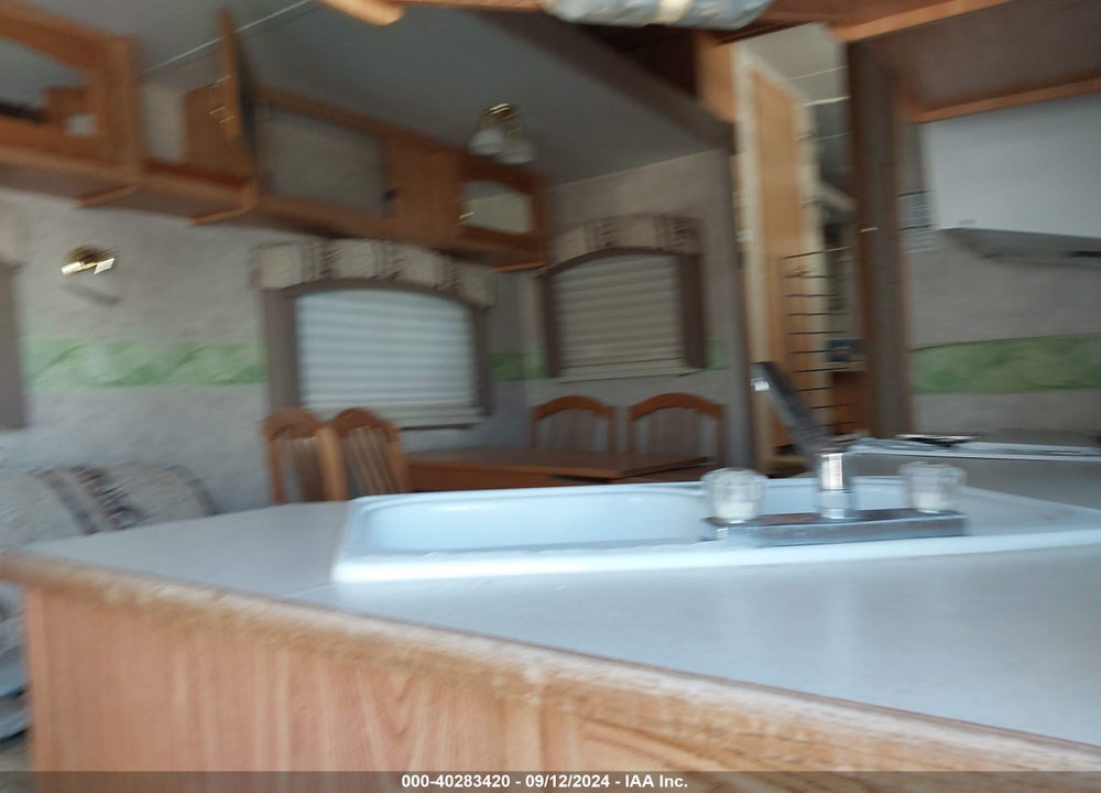 2005 CEDAR CREEK OTHER VIN: 4X4FCRE255P190662
