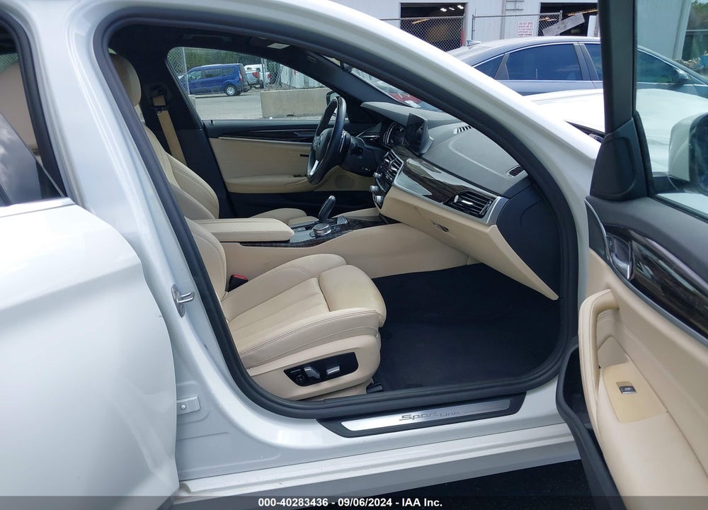 2017 BMW 530I XDRIVE VIN: WBAJA7C30HWA70638