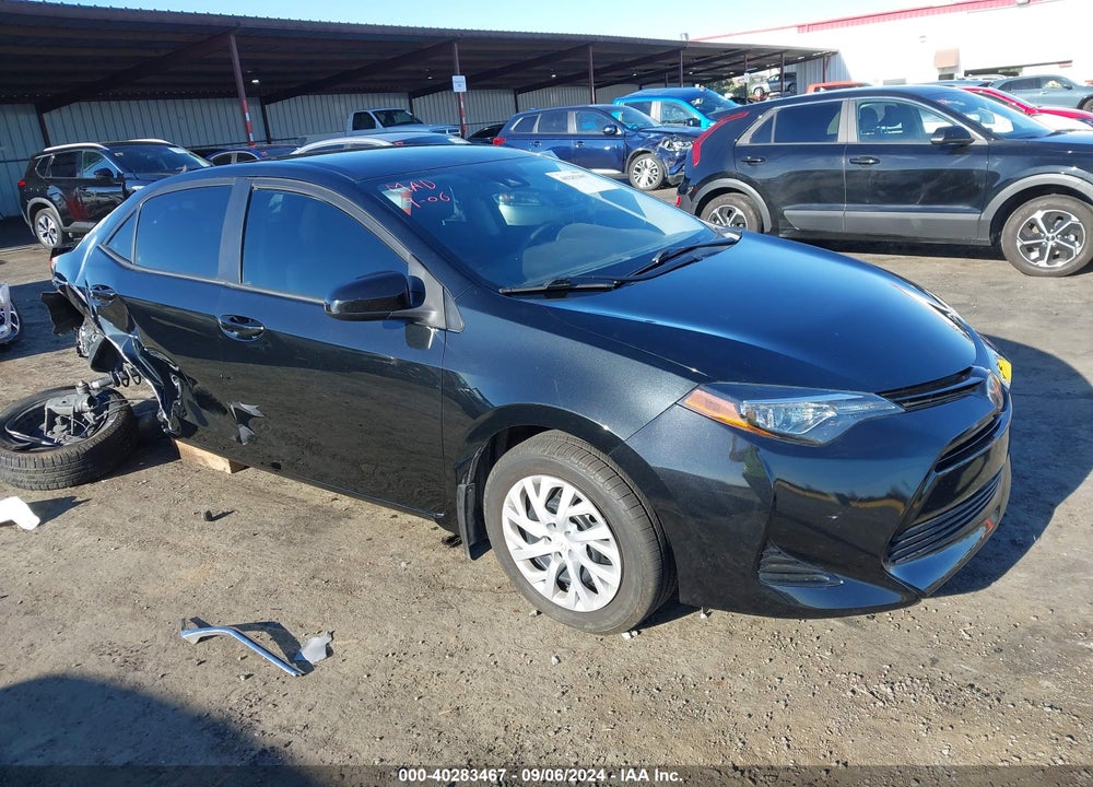 2018 TOYOTA COROLLA LE VIN: 2T1BURHE9JC111302