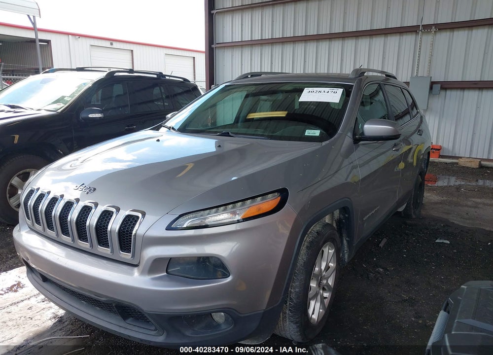 2017 JEEP CHEROKEE LATITUDE FWD VIN: 1C4PJLCB6HW645173