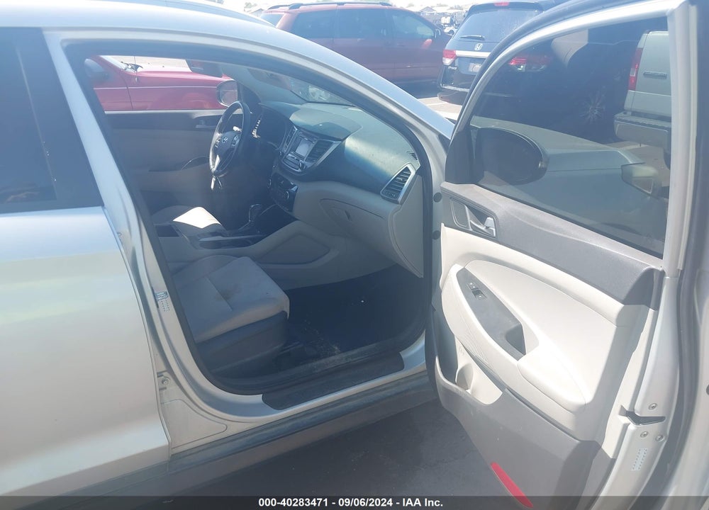 2016 HYUNDAI TUCSON SPORT VIN: KM8J33A24GU077353
