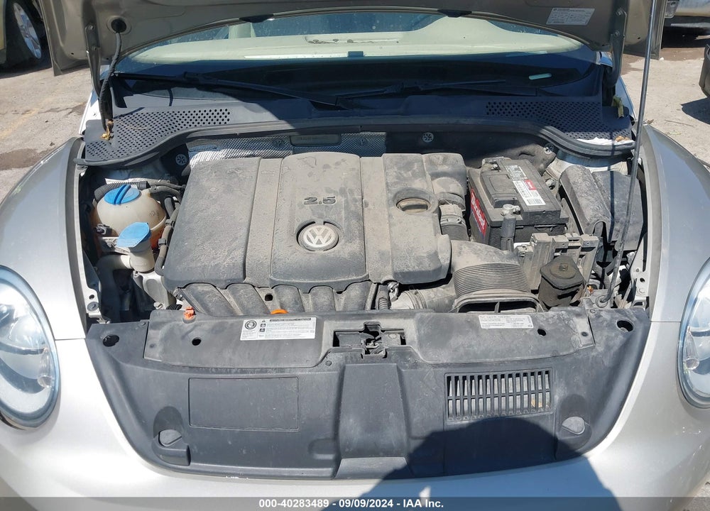 2013 VOLKSWAGEN BEETLE 2.5L VIN: 3VWJX7AT1DM679522
