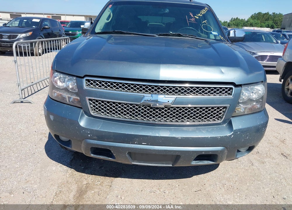 2010 CHEVROLET SUBURBAN 1500 LT1 VIN: 1GNUCJE00AR174307