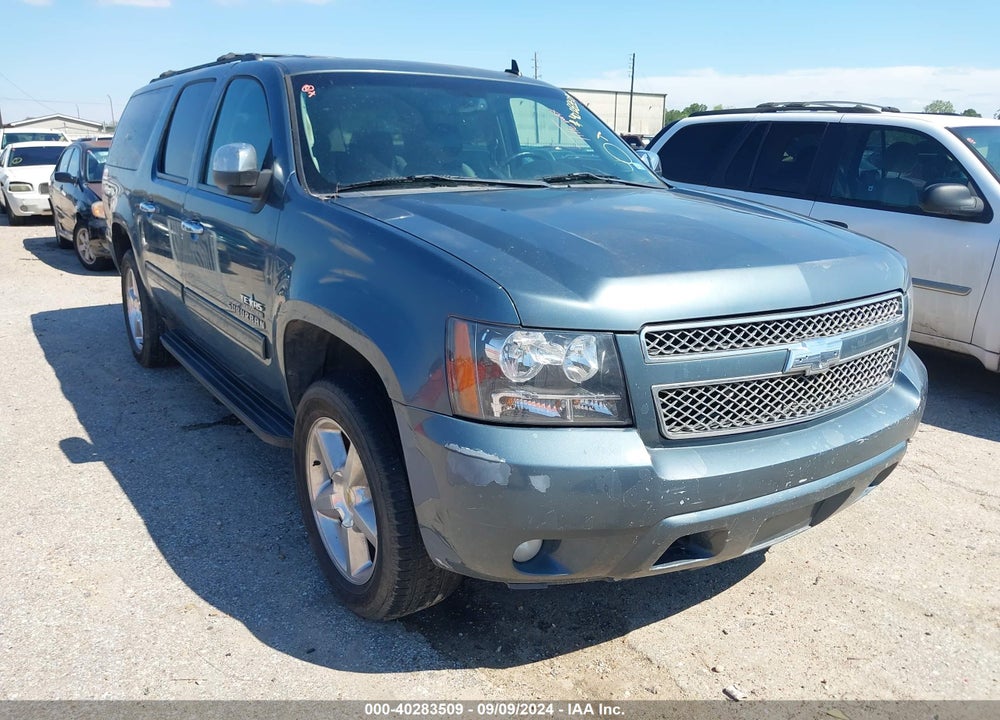 2010 CHEVROLET SUBURBAN 1500 LT1 VIN: 1GNUCJE00AR174307