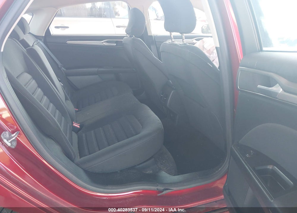 2017 FORD FUSION SE VIN: 3FA6P0H74HR175618