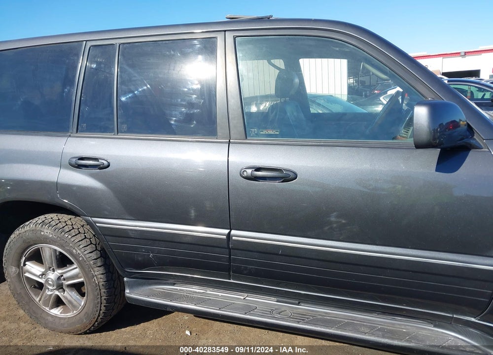 2006 LEXUS LX 470 VIN: JTJHT00W764011929