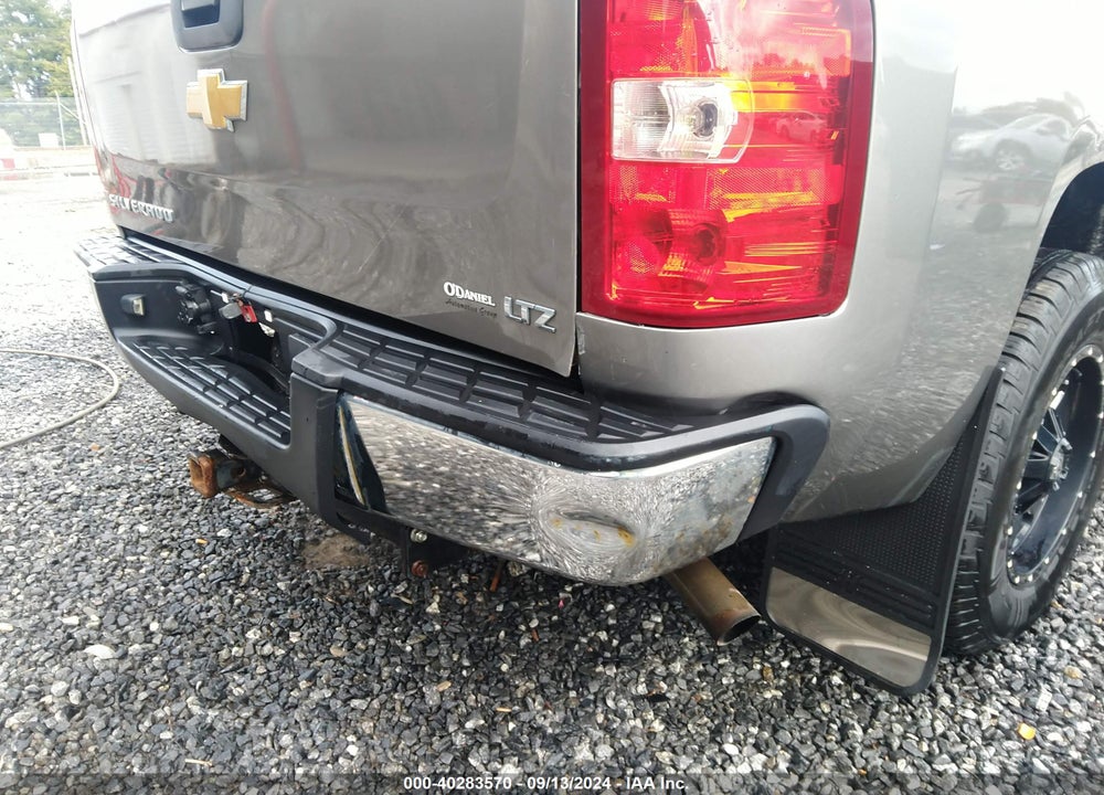 2013 CHEVROLET SILVERADO 1500 LT VIN: 1GCRKSEA2DZ313342