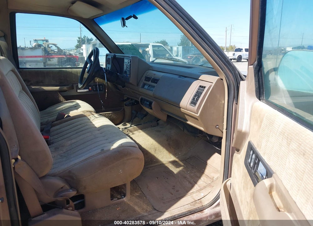 1994 CHEVROLET GMT-400 K2500 VIN: 1GCGK24FXRE153150