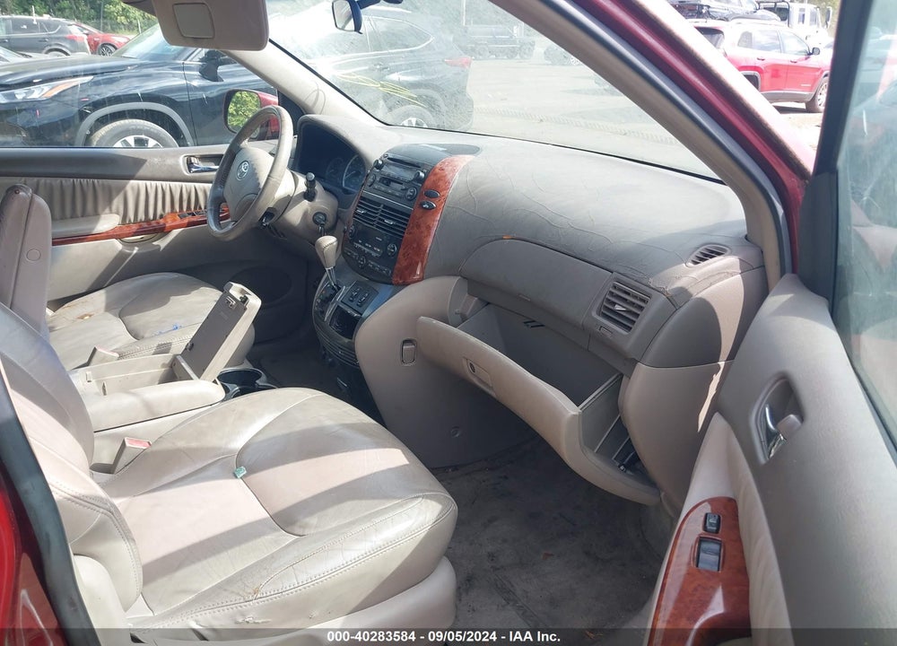 2004 TOYOTA SIENNA VIN: 5TDZA22C44S006443