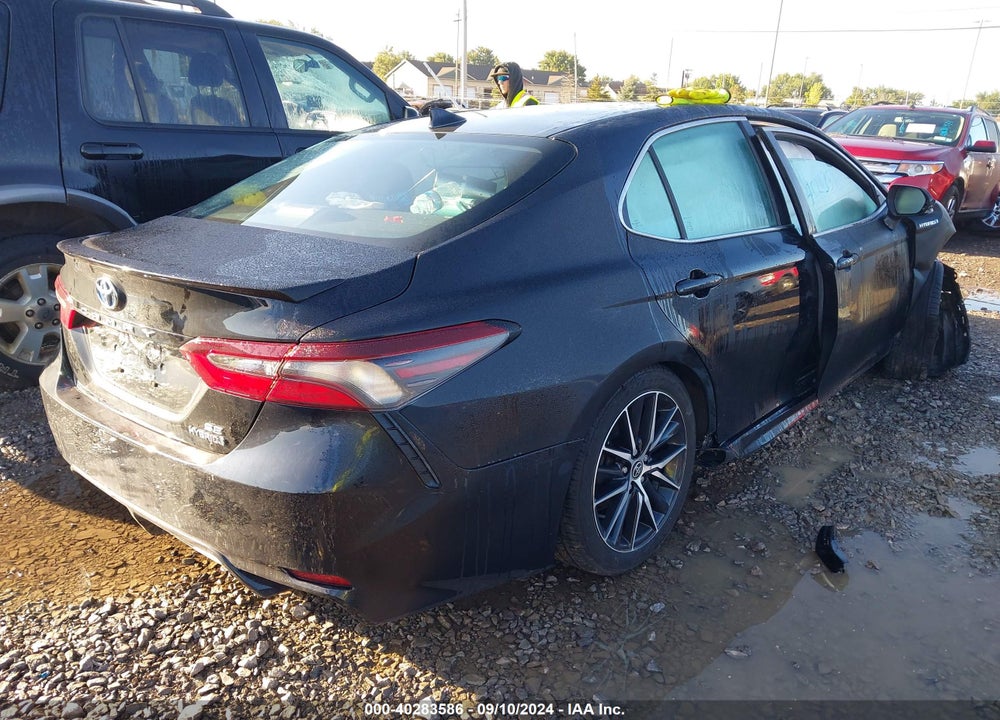 2021 TOYOTA CAMRY SE HYBRID VIN: 4T1S31AK4MU565724