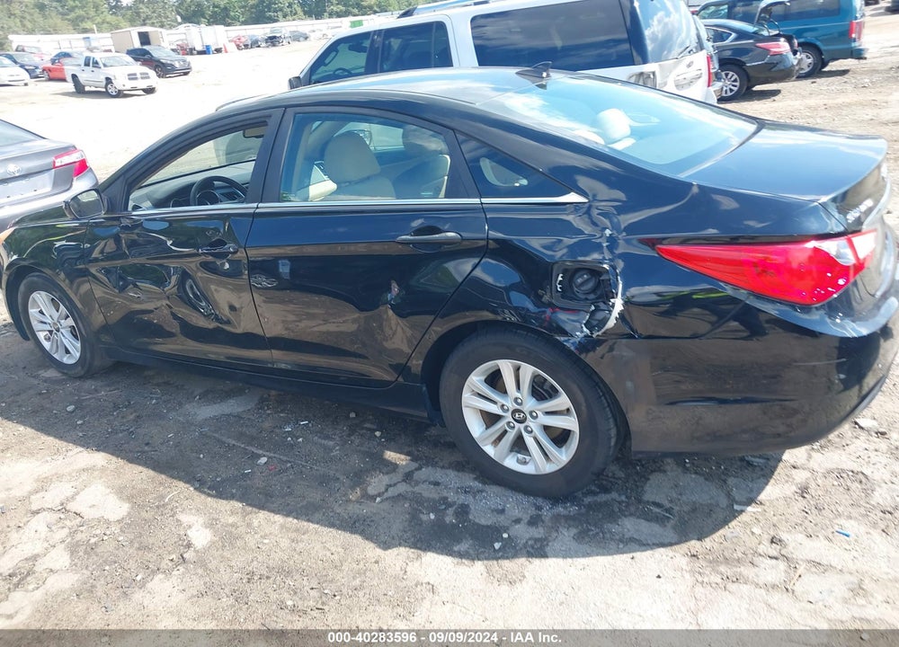2013 HYUNDAI SONATA GLS VIN: 5NPEB4AC4DH703321
