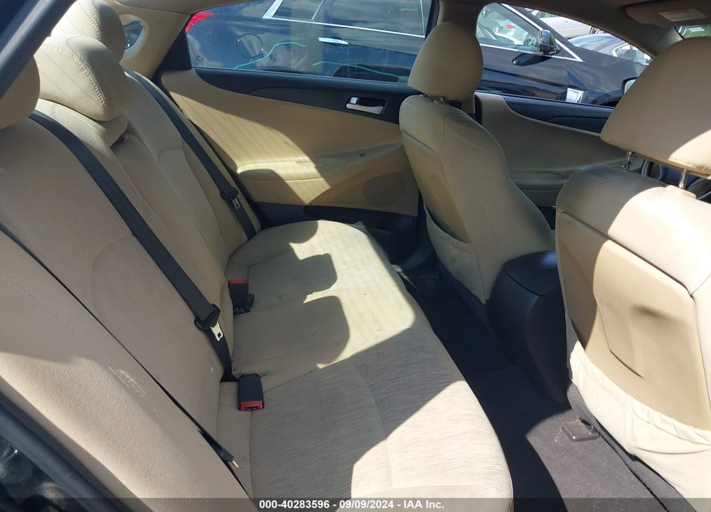 2013 HYUNDAI SONATA GLS VIN: 5NPEB4AC4DH703321