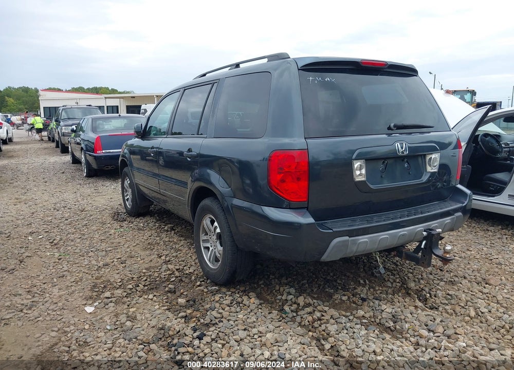 2004 HONDA PILOT EX VIN: 2HKYF18444H557209