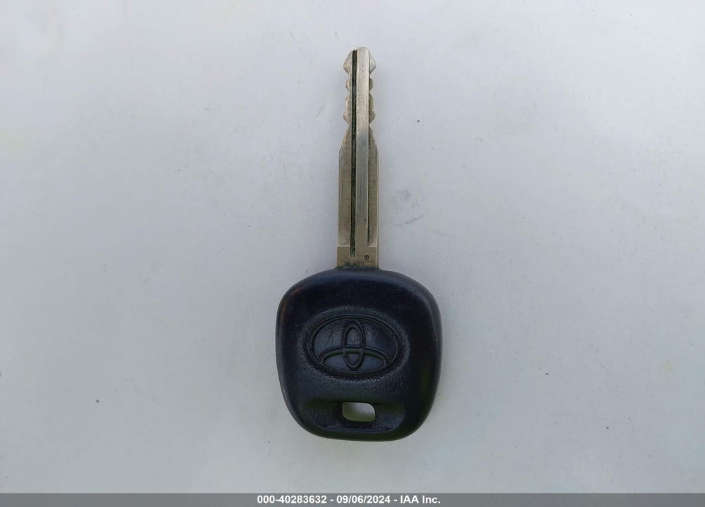 2006 TOYOTA COROLLA VIN: 2T1BR30E96C592511