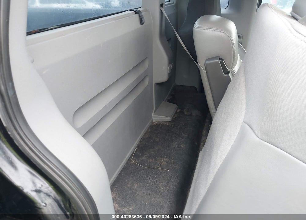 2007 FORD F-150 STX/XL/XLT VIN: 1FTRF12247NA75162
