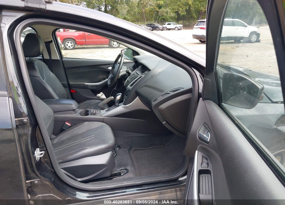 2014 FORD FOCUS SE VIN: 1FADP3F2XEL203058