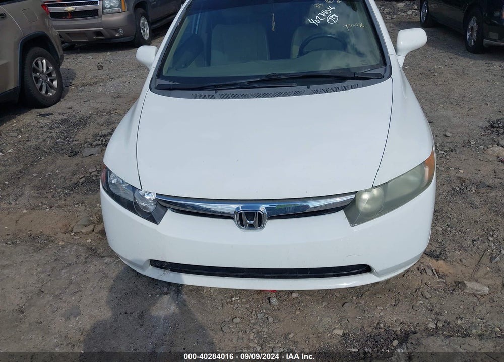 2008 HONDA CIVIC SDN LX VIN: 2HGFA16518H325068