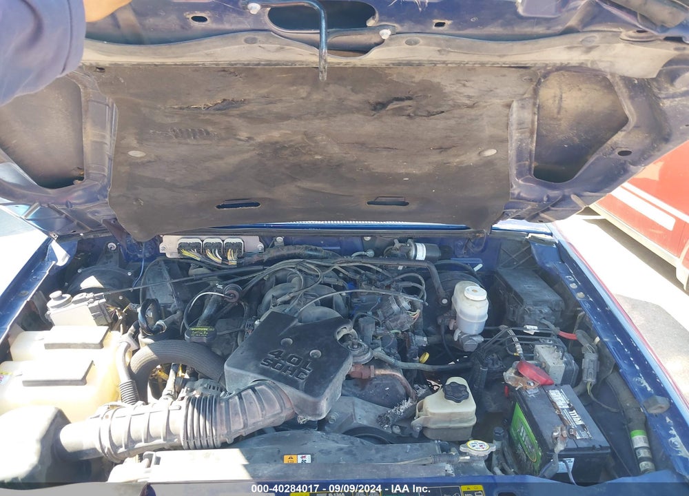2011 FORD RANGER XLT VIN: 1FTKR1EE3BPA63810