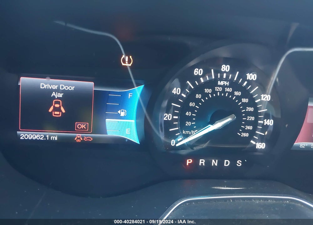 2014 FORD FUSION SE VIN: 1FA6P0H71E5366640