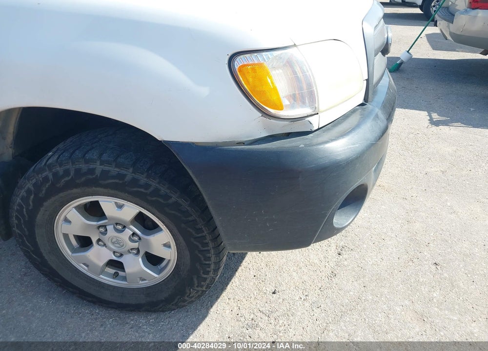 2004 TOYOTA TUNDRA VIN: 5TBJN32124S441704