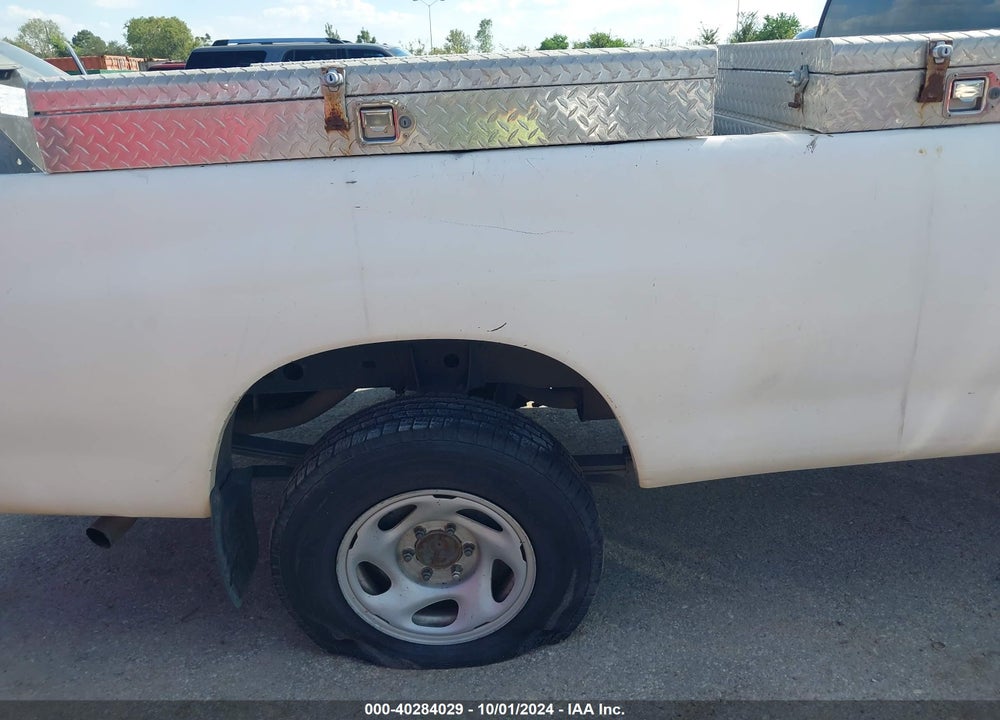 2004 TOYOTA TUNDRA VIN: 5TBJN32124S441704