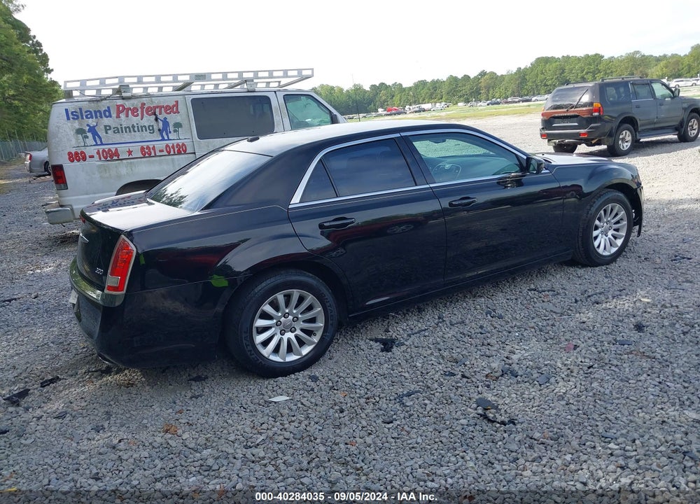 2014 CHRYSLER 300 VIN: 2C3CCAAG4EH128061