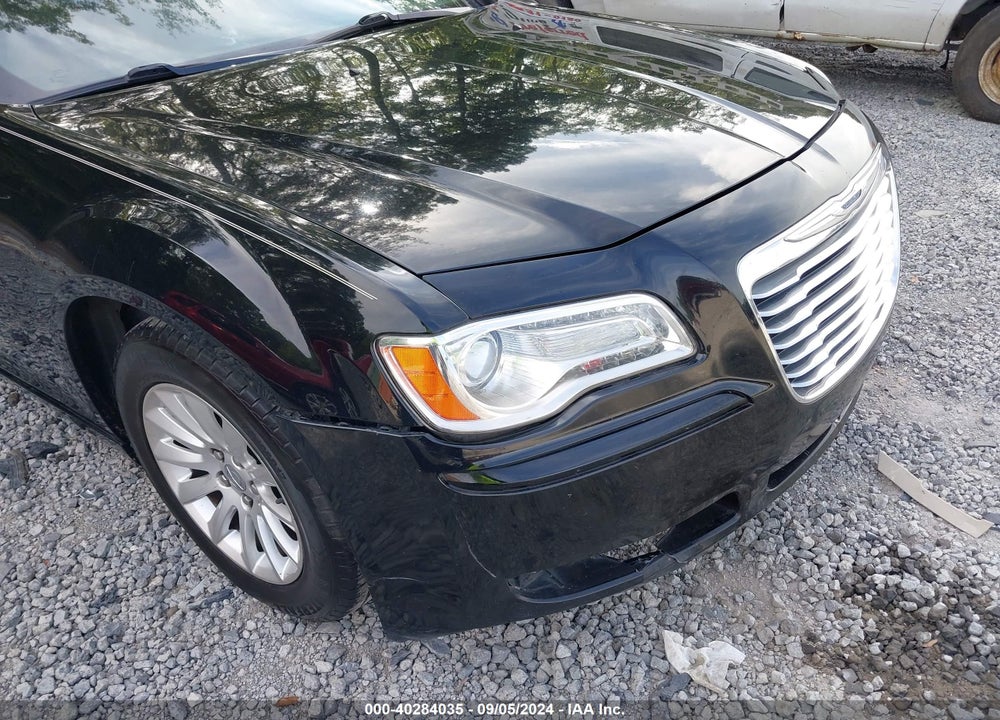 2014 CHRYSLER 300 VIN: 2C3CCAAG4EH128061