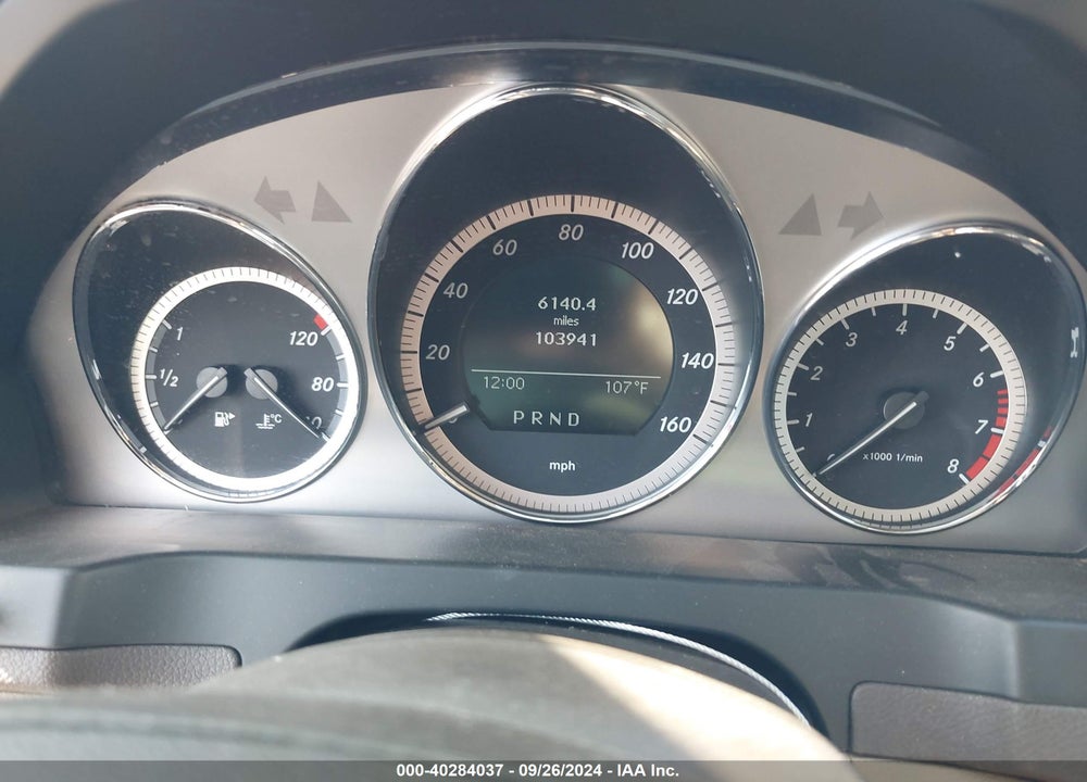 2010 MERCEDES-BENZ C 300 LUXURY 4MATIC/SPORT 4MATIC VIN: WDDGF8BB9AR117055