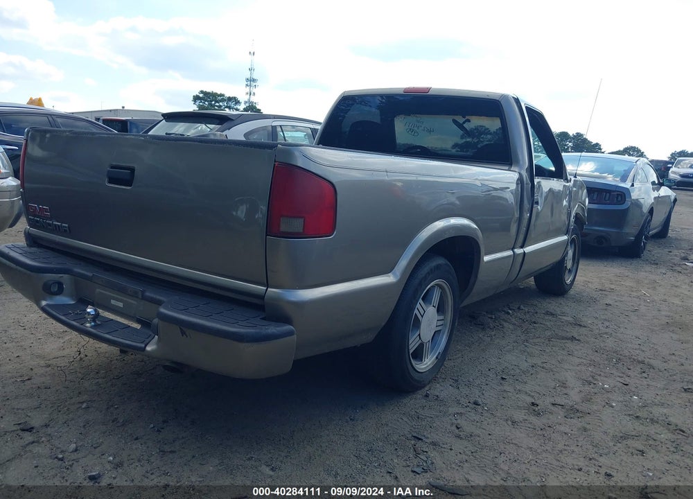 2003 GMC SONOMA SL VIN: 1GTCS14H538276189