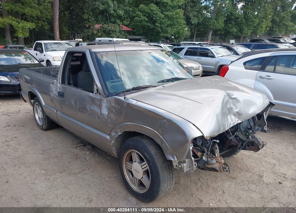 2003 GMC SONOMA SL VIN: 1GTCS14H538276189