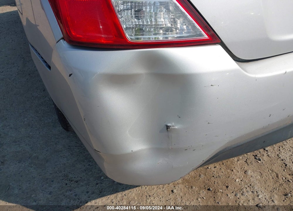 2018 NISSAN VERSA 1.6 SV VIN: 3N1CN7AP3JL843698