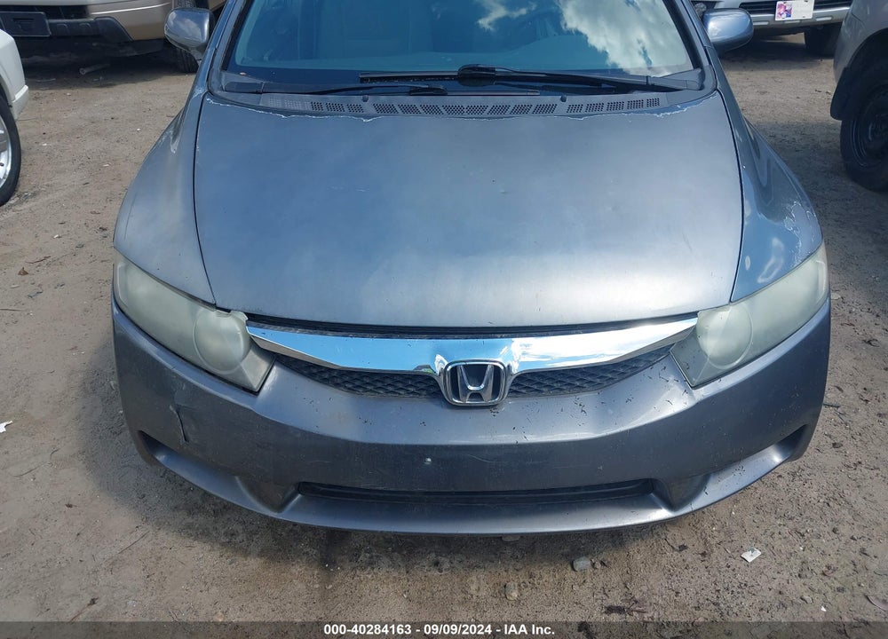2010 HONDA CIVIC LX VIN: 2HGFA1F52AH545664