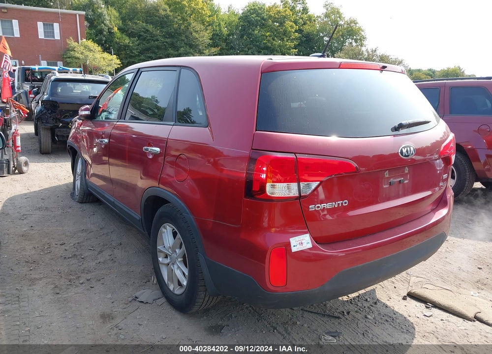 2014 KIA SORENTO LX VIN: 5XYKT3A66EG494872