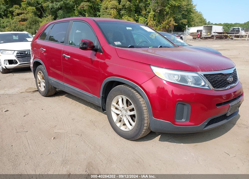 2014 KIA SORENTO LX VIN: 5XYKT3A66EG494872
