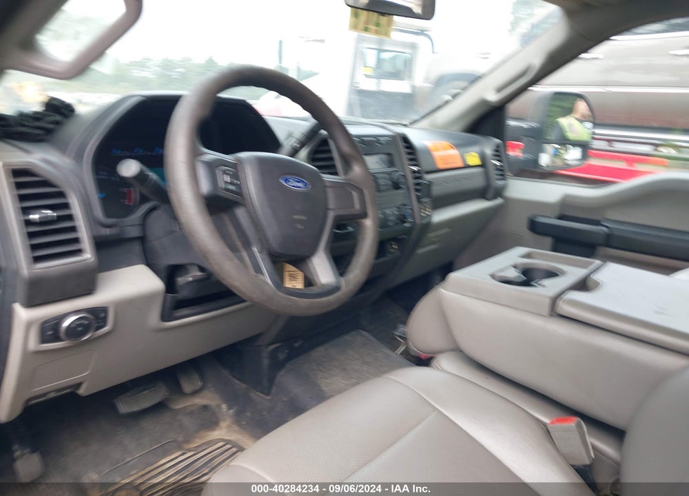 2018 FORD F-250 XL VIN: 1FDBF2A67JEC47909