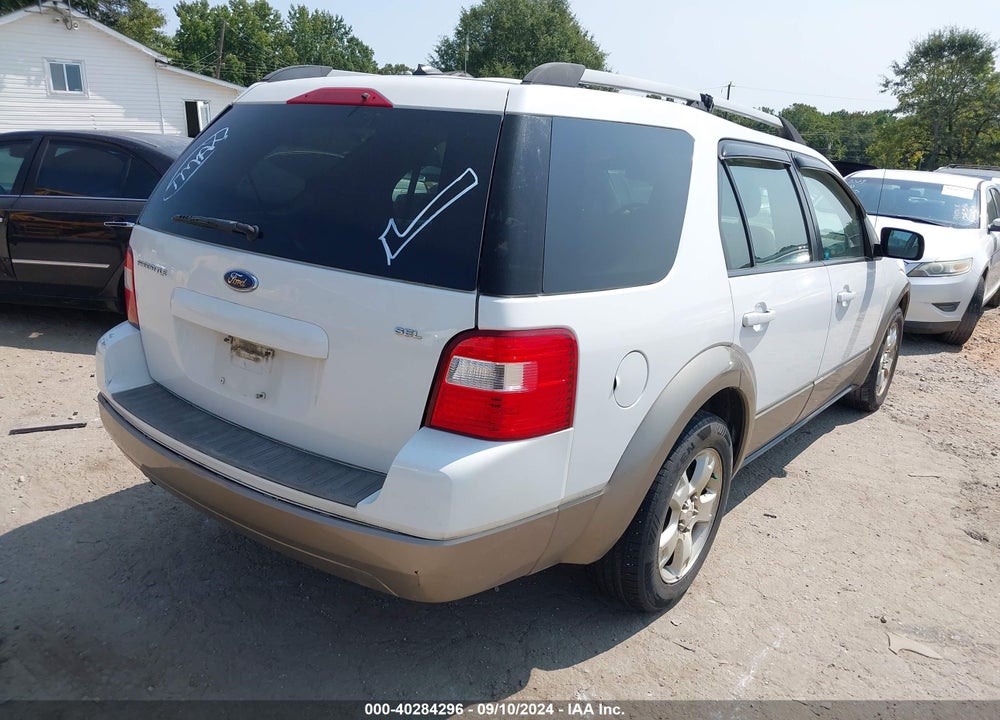 2007 FORD FREESTYLE SEL VIN: 1FMZK051X7GA11815