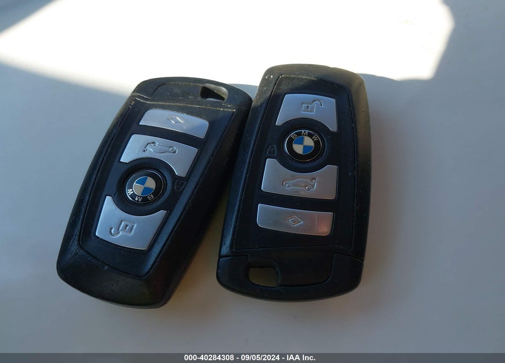 2011 BMW X3 VIN: 5UXWX5C56BL706819