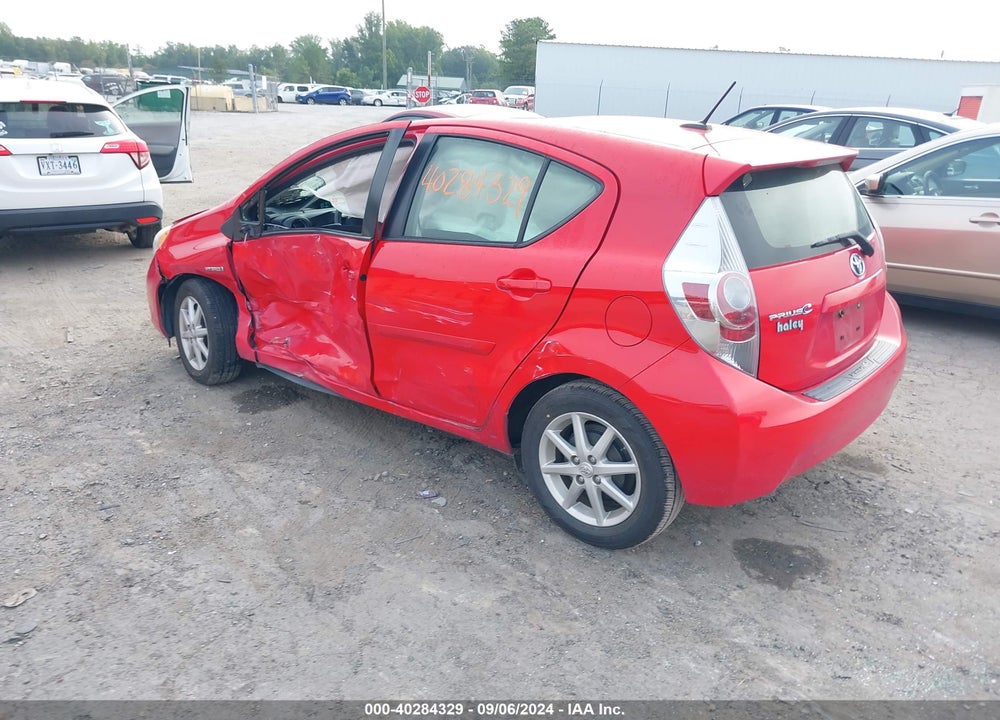 2013 TOYOTA PRIUS C THREE VIN: JTDKDTB38D1549595
