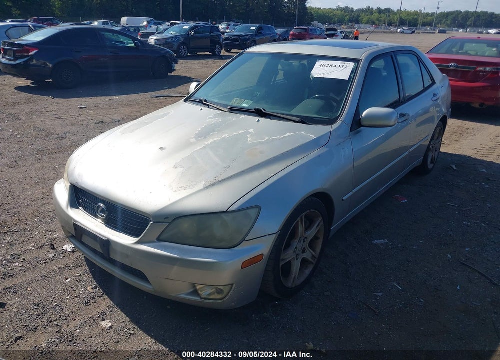 2002 LEXUS IS 300 VIN: JTHBD192120039723